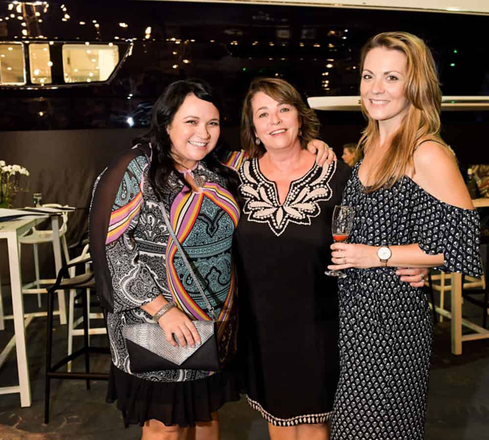 HC40_Int__0000_682_0001_Whitehaven-party-191116-109_0033_20170304-Whitehaven-Bella-Sky-event-guests-Photo-Ken-Butti0184